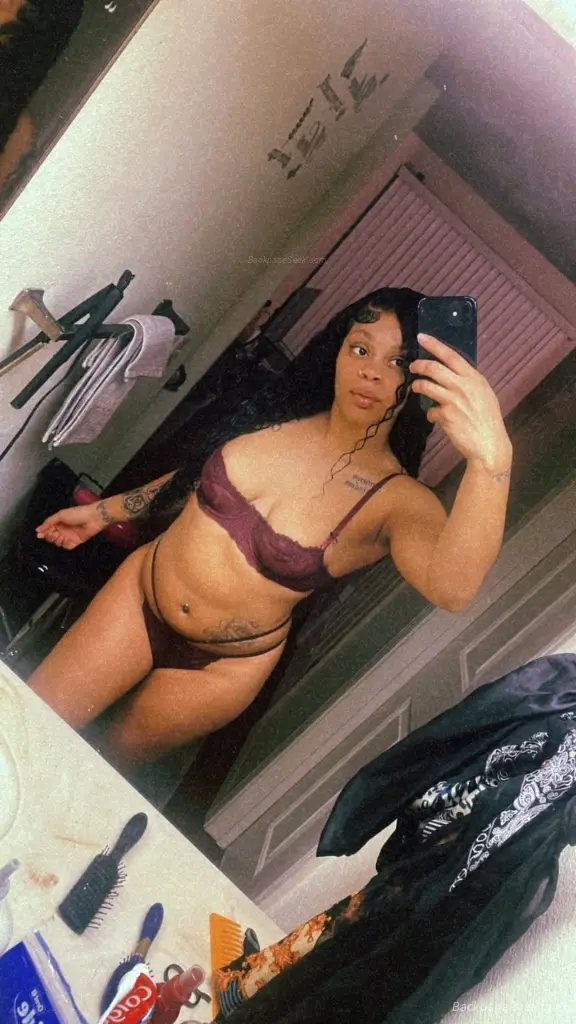 Last Day in Town Come see me babes in Hartford – Women Seeking Men photo 2