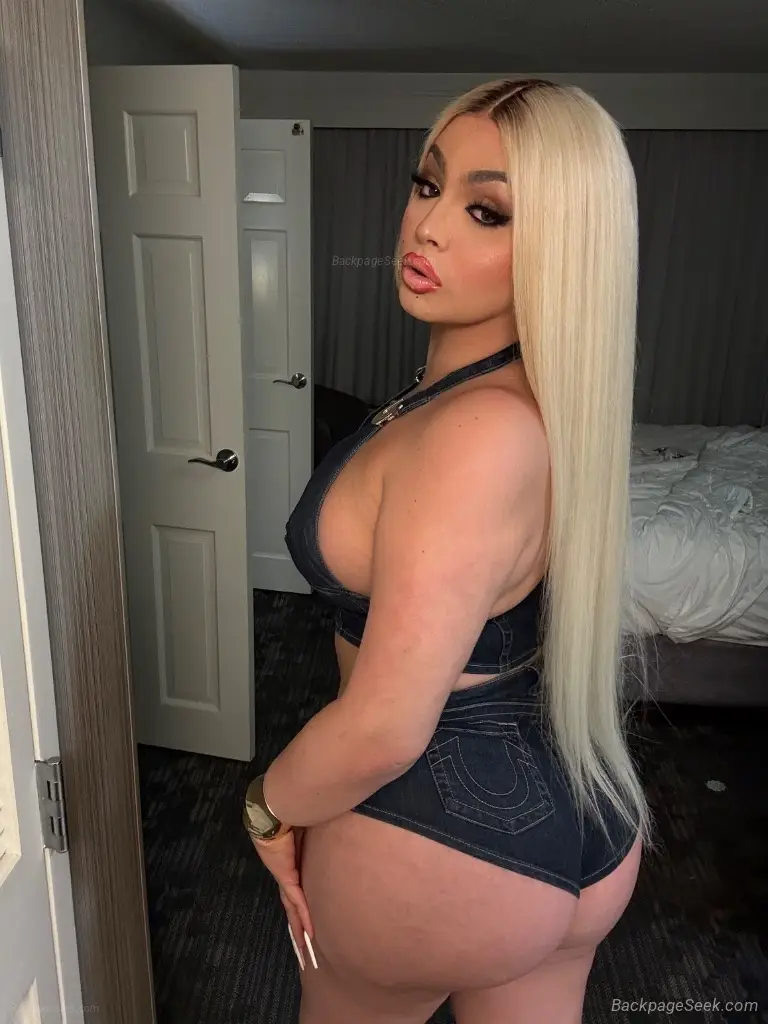 NIKKI BBY in Hartford – Women Seeking Men photo 5