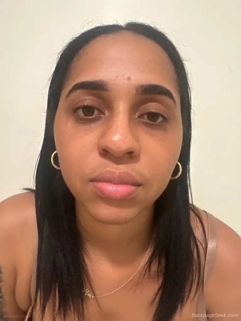 new latina gilr available in this area