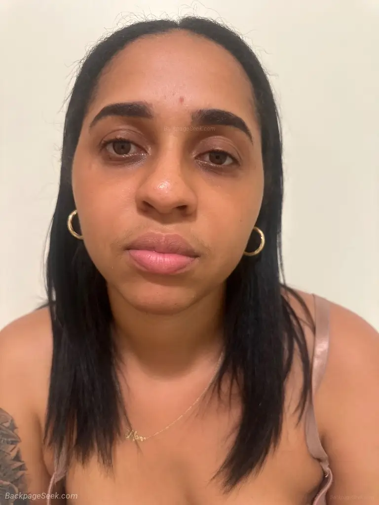 new latina gilr available in this area in Hartford – Women Seeking Men photo 3