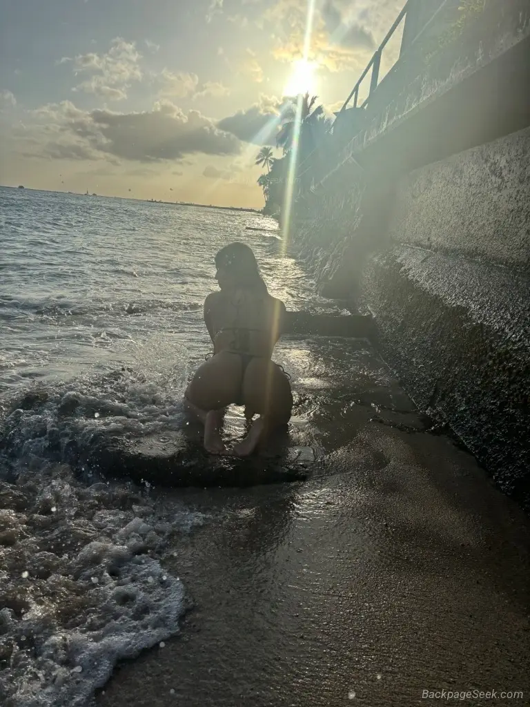 AVAILABLE AT ALL TIMES Come Play with An Experienced Fun Lov... in Honolulu – Women Seeking Men photo 5
