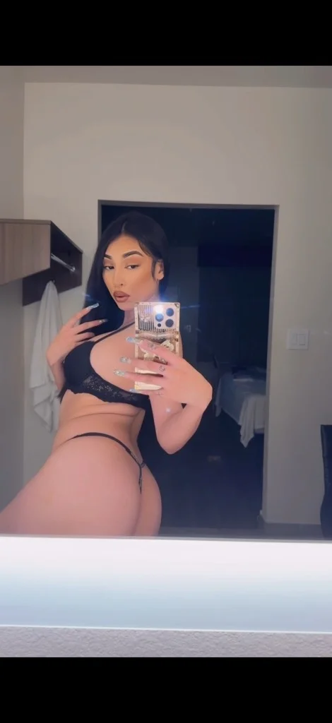 Sexy Petite Latina ASK FOR 2 GIRL