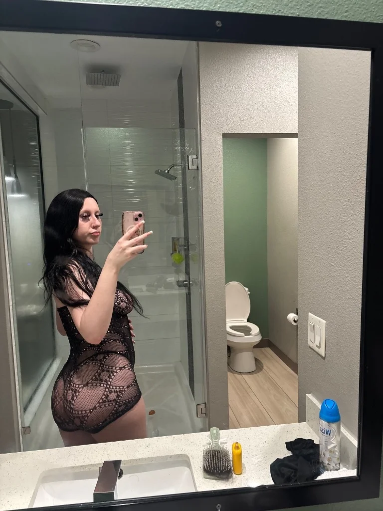 NORTH HOUSTON QV SPECIAL THROAT GOAT INCALL AVAILABLE 24/7 ask in Houston - Women Seeking Men