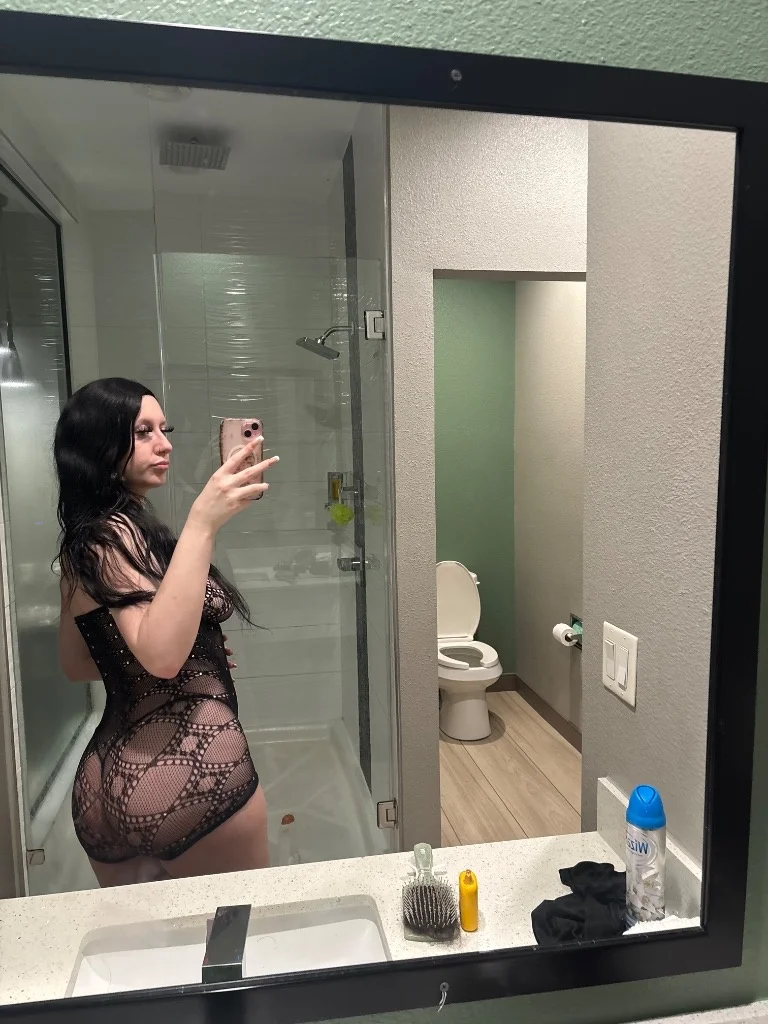 NORTH HOUSTON QV SPECIAL THROAT GOAT INCALL AVAILABLE 24/7 ask in Houston - Women Seeking Men photo 2