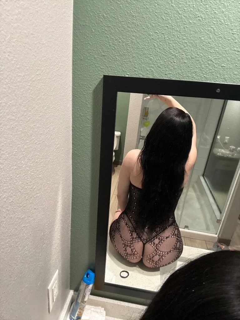NORTH HOUSTON QV SPECIAL THROAT GOAT INCALL AVAILABLE 24/7 ask in Houston - Women Seeking Men photo 5