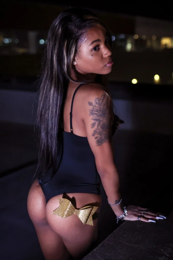 Angellll in Houston – Women Seeking Men photo 5