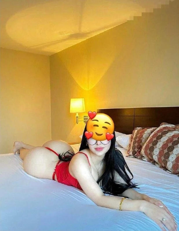 NEW IN TOWN in Houston – Women Seeking Men photo 2