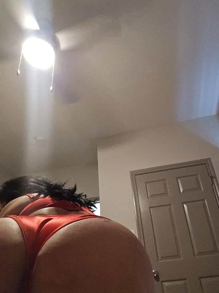 latina sexy in Houston - Women Seeking Men