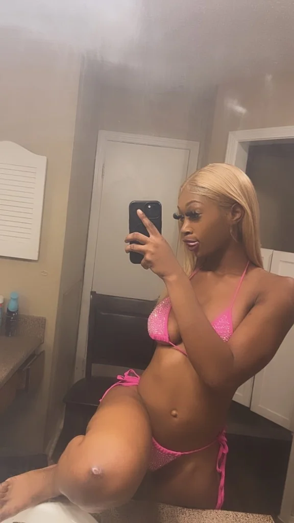 Tight CREAMY Grip Goddess PUURRRRRR-fect SEXY AND NAUGHTY INCALL