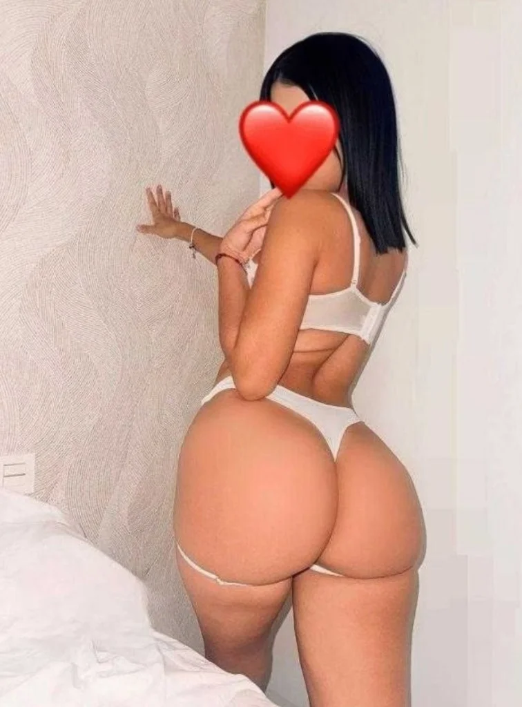 ESTOY DE PASO PARA QUITARTE ESA SED DE VENIRTE RICO PAPI