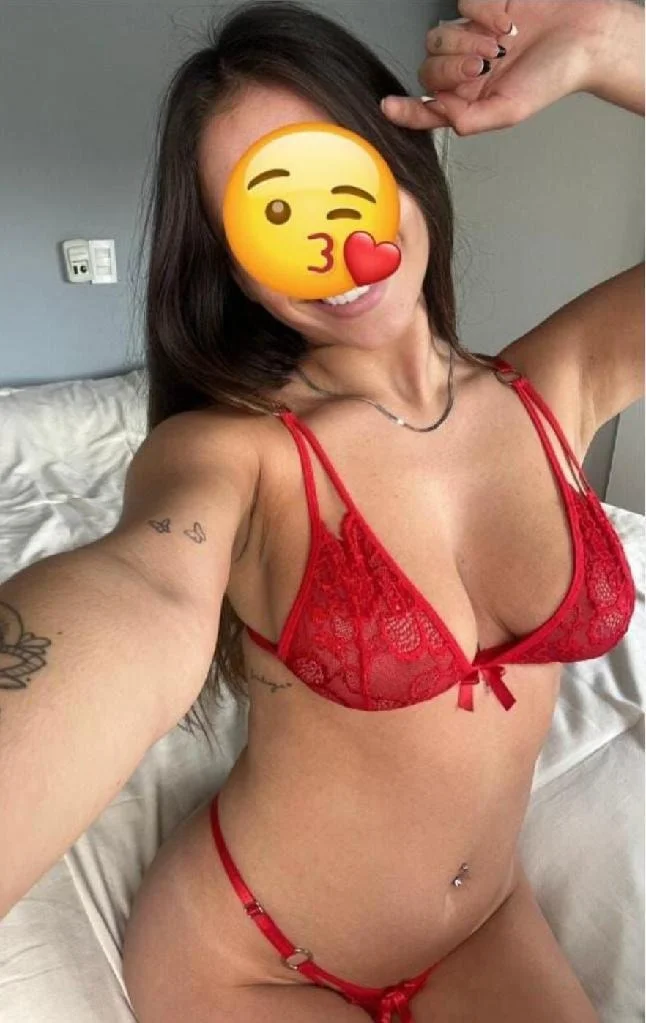 LATINA STEFANIE PRIMERA VEZ AQUI Y QUIERO DIVERTIRME MUCHIMO... in Houston – Women Seeking Men photo 5