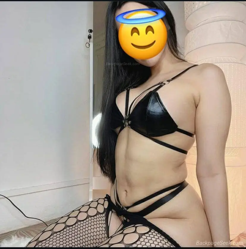 Hola papi soy una chica latina nueva estoy disponible a todo... in Houston – Women Seeking Men photo 4