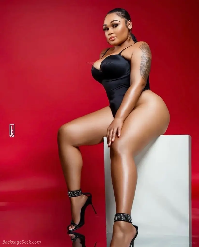 A Dose of Class available for outcalls & meet ups