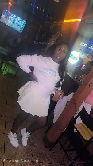 Update in Houston – Women Seeking Men photo 2