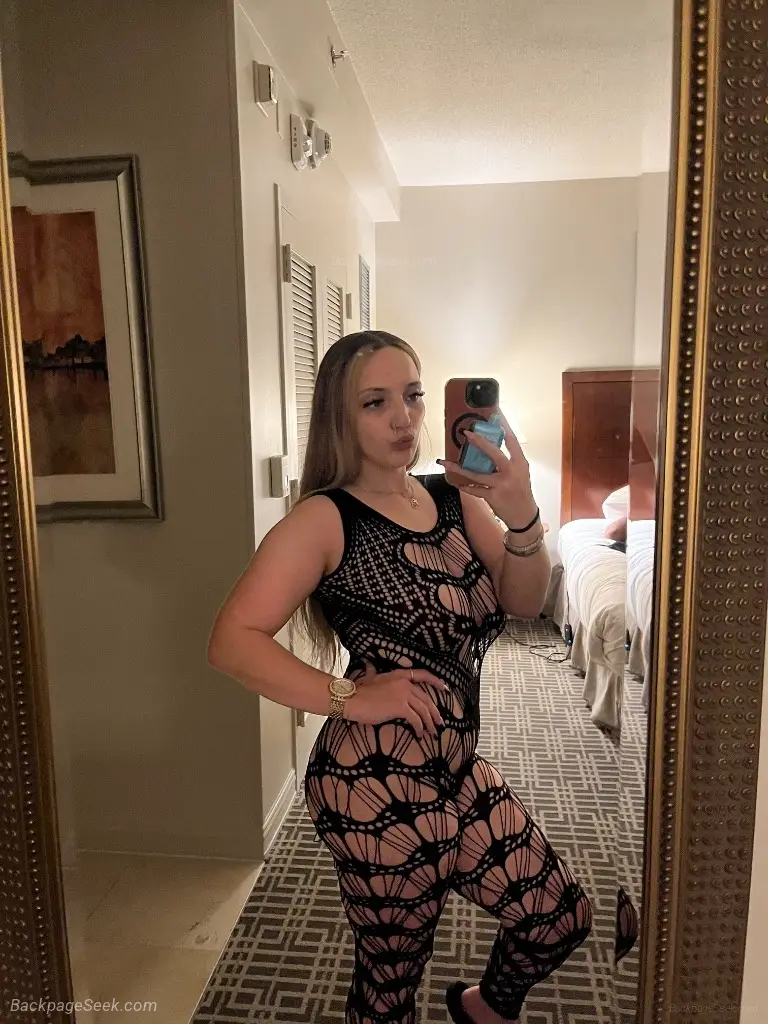 Indulge in an exclusive escape intimate bold and all yours in Houston – Women Seeking Men photo 6