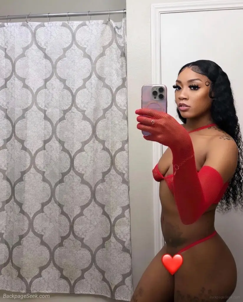 Slim Petitie BADDIE SLIM THICK CALL ME in Houston – Women Seeking Men photo 2