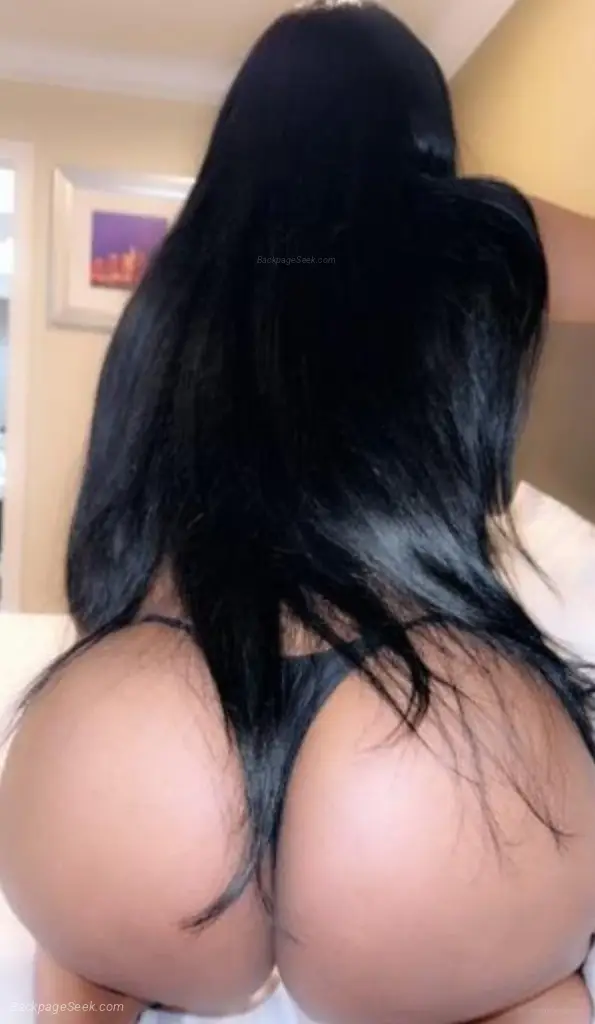 Camila in Houston – Women Seeking Men photo 3