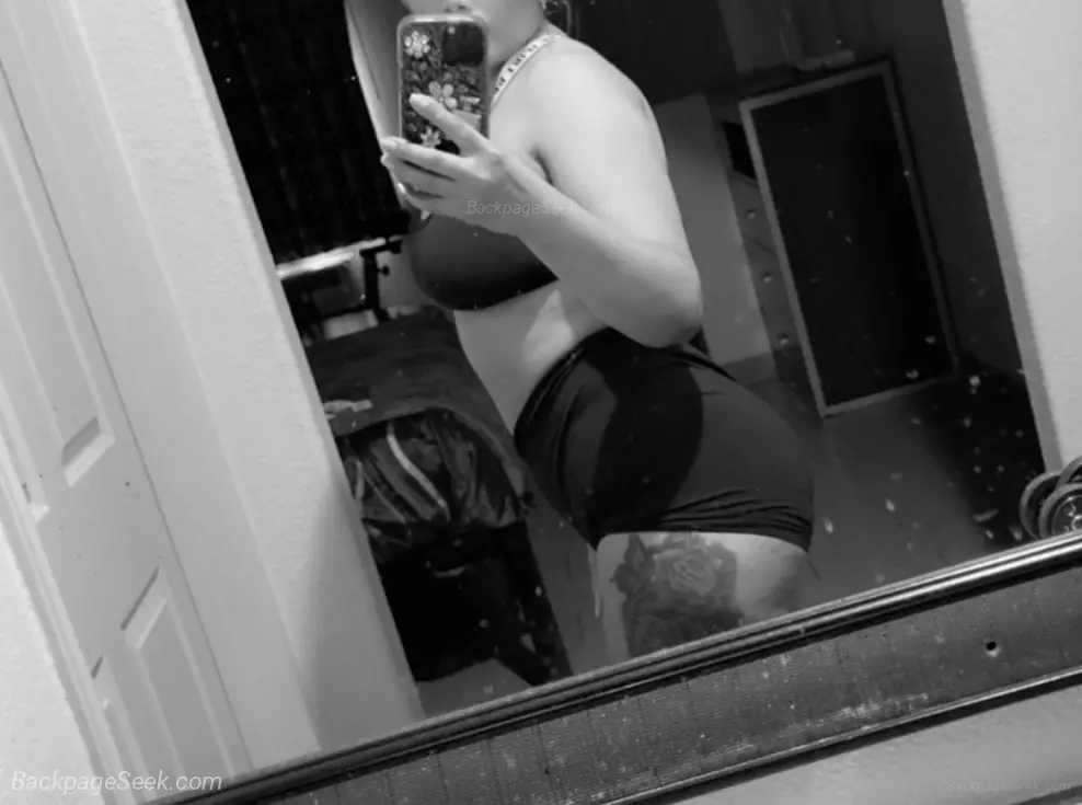 cubana donde se saca la leche solo de mirarte in Houston – Women Seeking Men photo 3