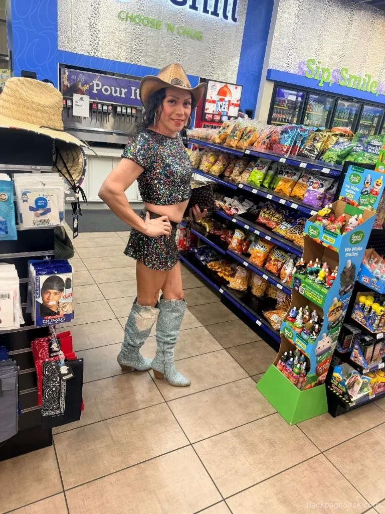 chica latina 502 in Houston – Women Seeking Men photo 6