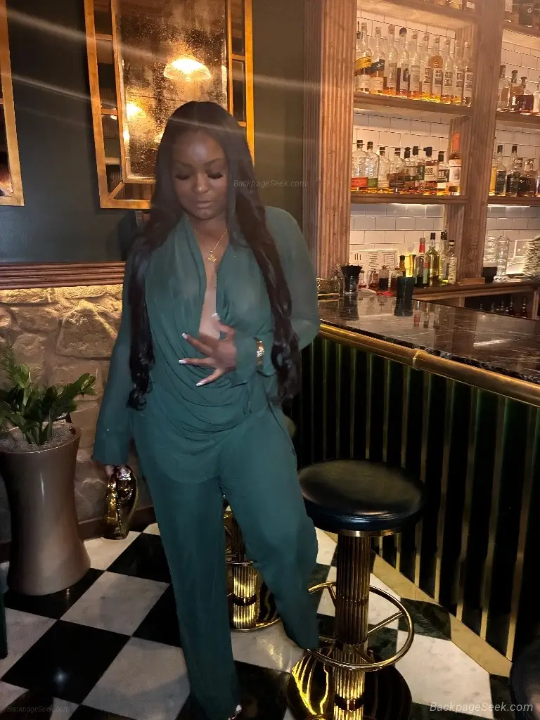 Get Off With Me Party Girl in Houston – Women Seeking Men photo 5
