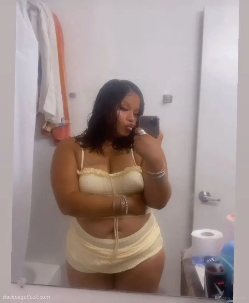 Hey Boys Im Available Now in Houston – Women Seeking Men photo 2