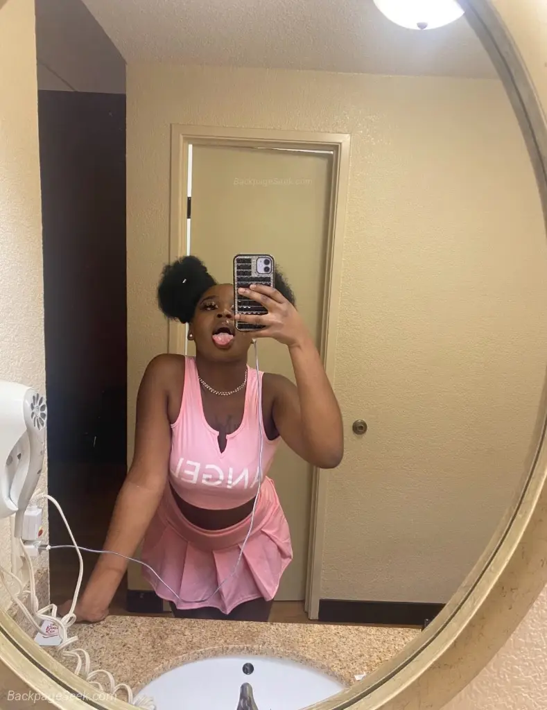 ask about my pretty pussy outcalls only in Houston – Women Seeking Men photo 3