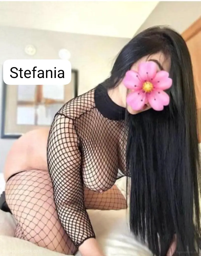 bella latina disponible real colombiana