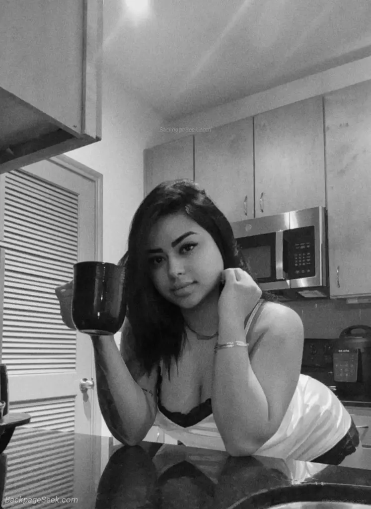 latina hermosa natural in Houston – Women Seeking Men photo 5
