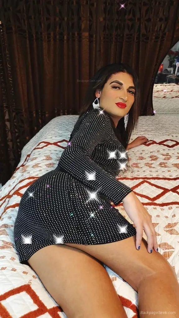 Hi I'm a trans girl visiting your city Houston TX I'm near 5... in Houston – Women Seeking Men photo 5
