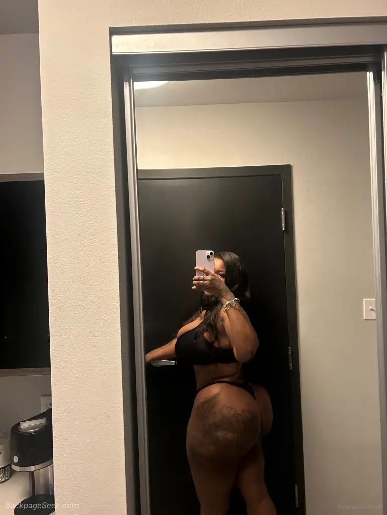 lets have some fun i make you cum specials all day long loca... in Houston – Women Seeking Men photo 2