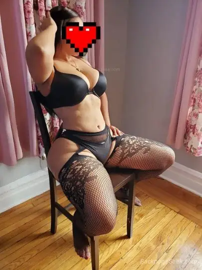 latina mamadora hermosa y caliente con toda la energa baby s... in Houston – Women Seeking Men photo 2