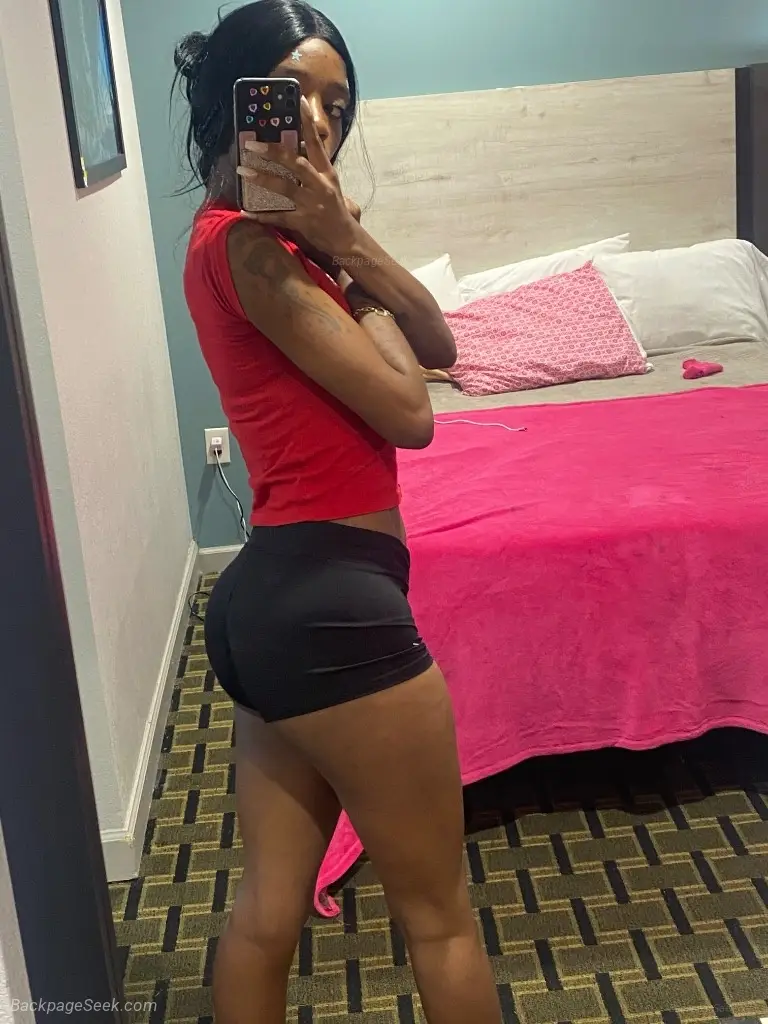 Pretty Soft Smooth Brown Skin Discreet Sexy Unforgettable Co... in Huntsville – Women Seeking Men photo 3