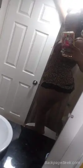 TRUCKER FRIENDLY COME PLAY WITH COCO HAVE A GOOD TIME PLEASE... in Indianapolis – Women Seeking Men photo 2