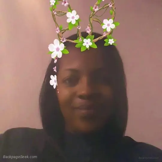 TRUCKER FRIENDLY COME PLAY WITH COCO HAVE A GOOD TIME PLEASE... in Indianapolis – Women Seeking Men photo 3