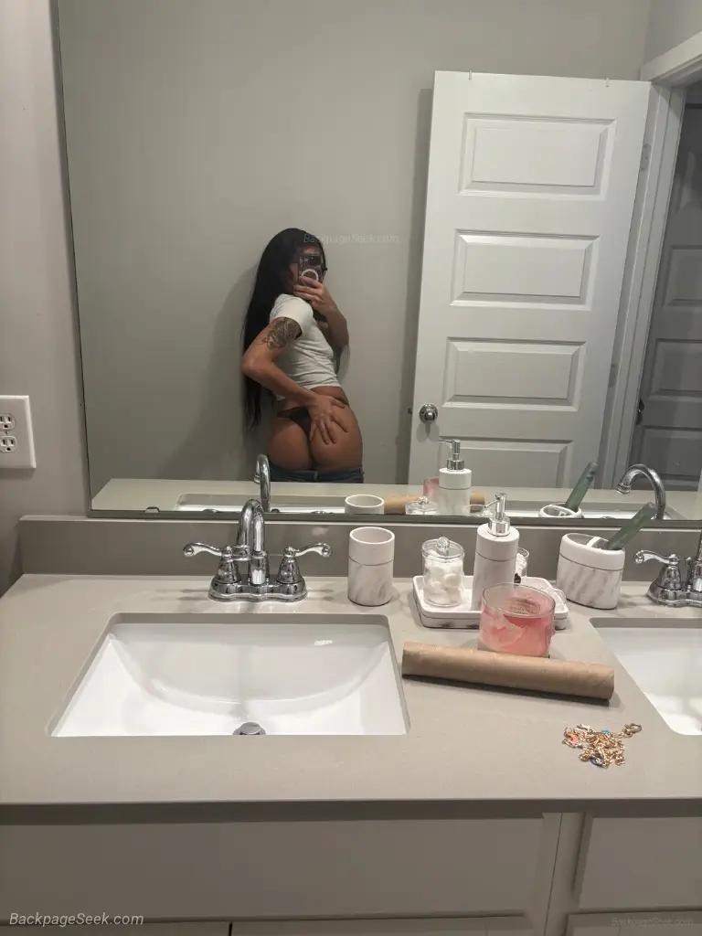 FUN SIZE SLIM THICK TREAT in Indianapolis – Women Seeking Men photo 4
