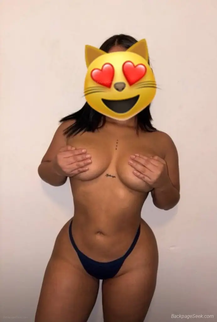 A new Latina girl in town, ready to fulfill your fantasies. Call me now,