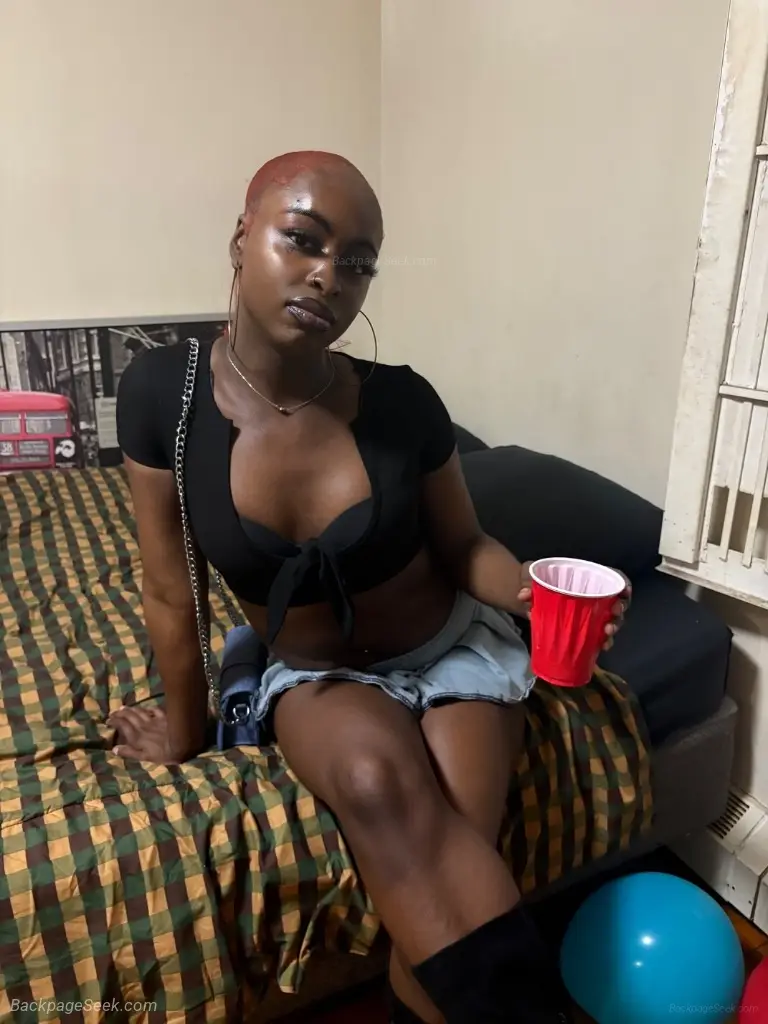sexy brown skin creamer Dont miss out daddy in Indianapolis – Women Seeking Men photo 4