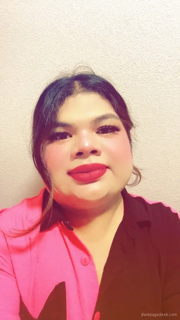 Hello, I'm a juicy, trans girl write honey///24/7