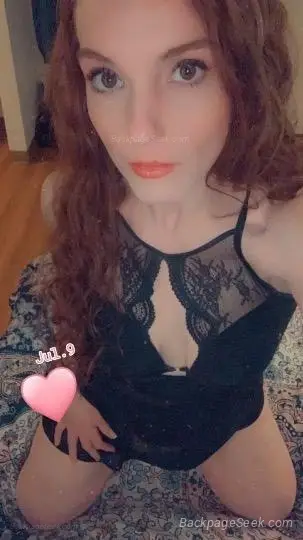 3 Holes available Fully open minded Mom Juicy Pussy daughter... in Indianapolis – Women Seeking Men photo 3