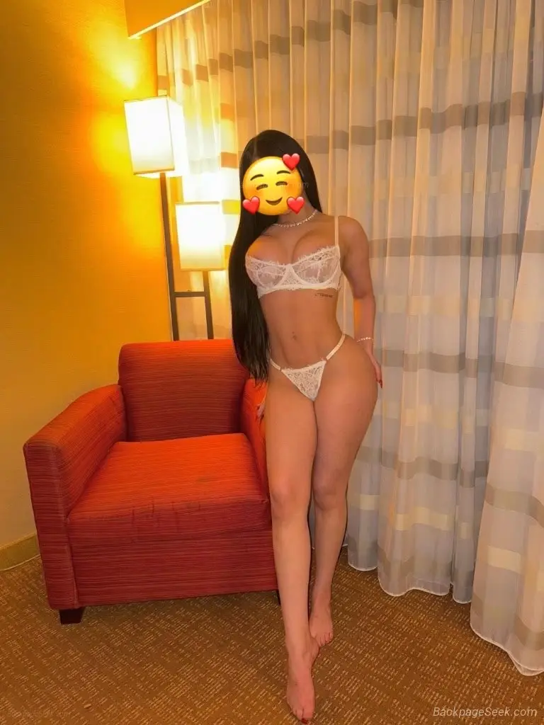 Maria in Indianapolis – Women Seeking Men photo 3