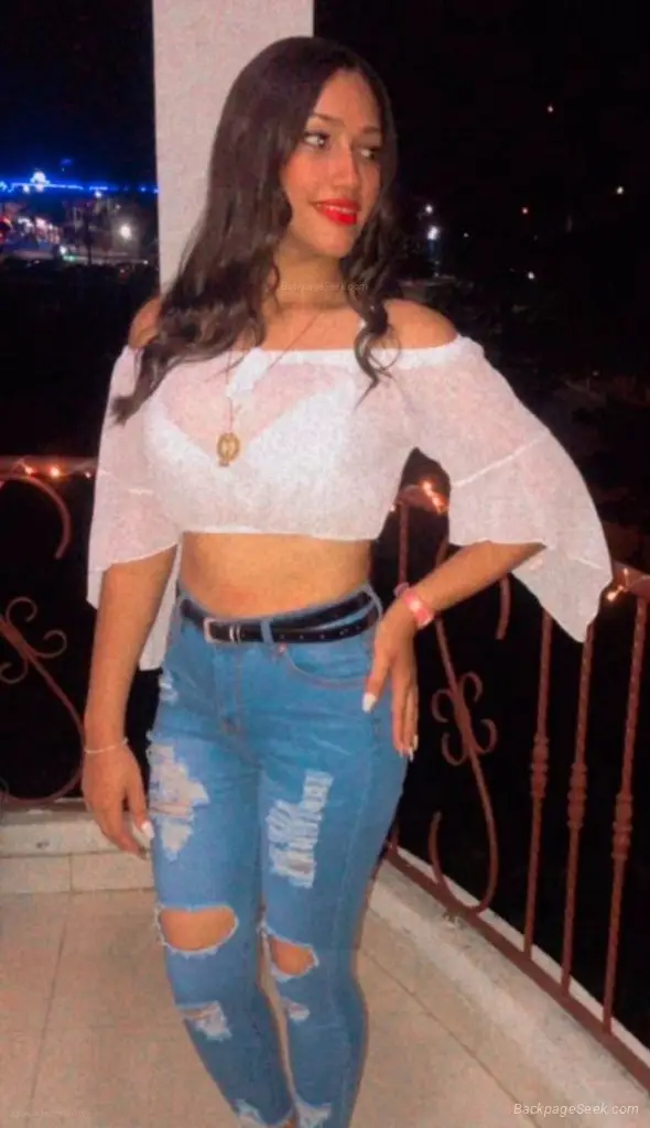 Latina sexi Hello, here after a long time, beautiful Latina girl