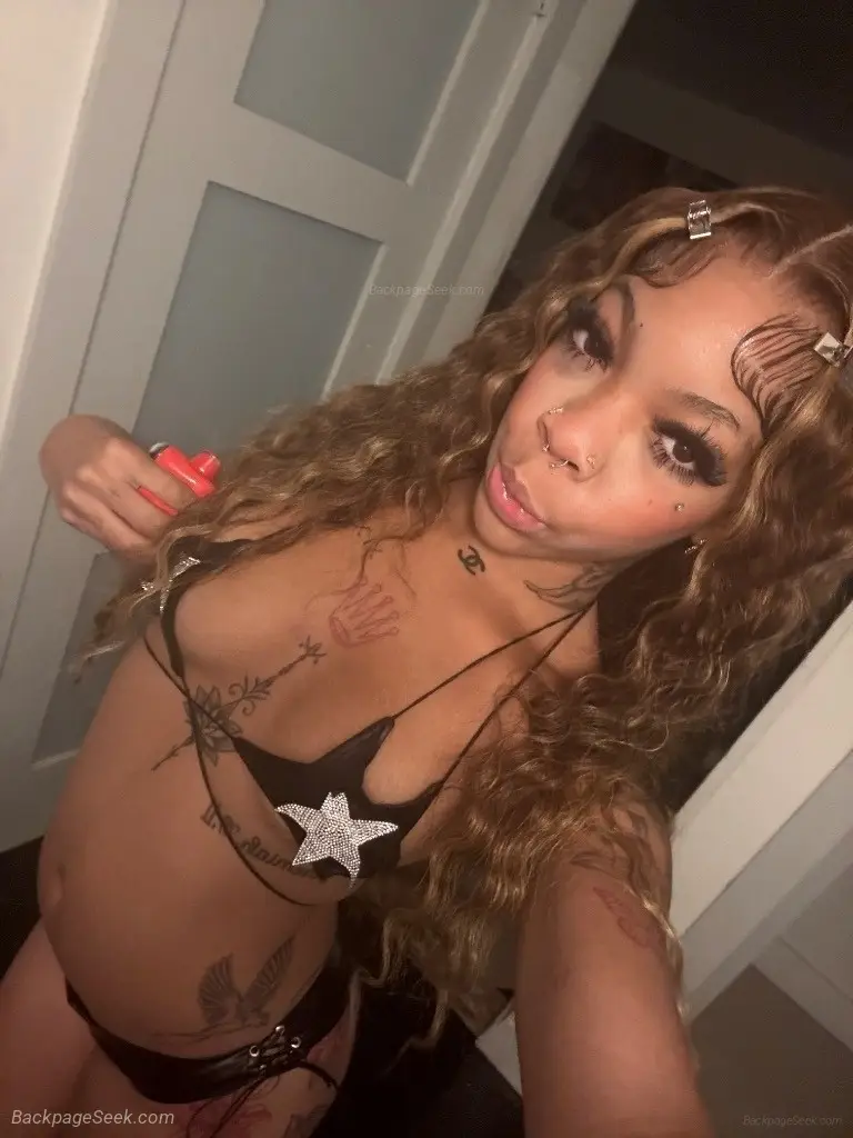 Available Now Tight Horny Pussy Incall, Outcall and Car call Hotel Fun