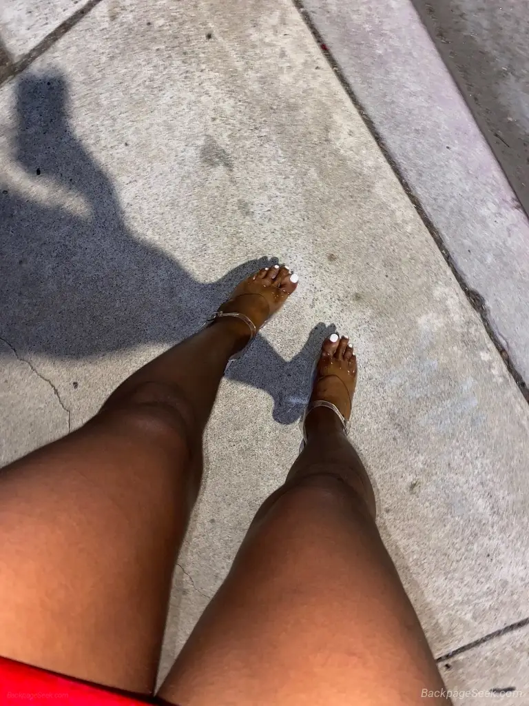 Fast outcall Anywhere Indy