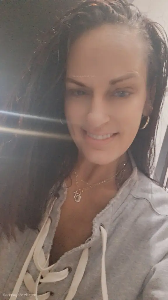 TREAT YOURSELF TO THIS WAP WAP WEDNESDAY BBBJ GREEK SPECIALS in Indianapolis – Women Seeking Men photo 4