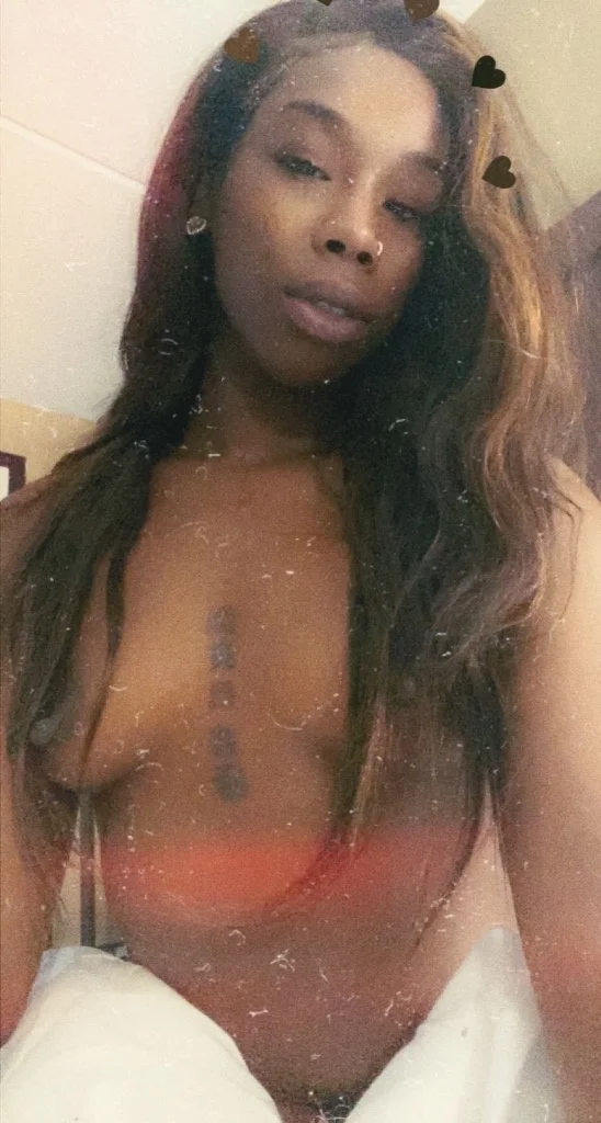 sweet like choclate in Inland Empire – Women Seeking Men photo 3