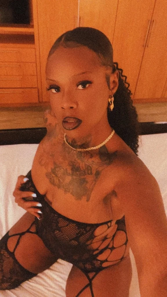 Hemet OutcallsCar Date Juicy Booty Available Now Cum see Thr... in Inland Empire – Women Seeking Men photo 3