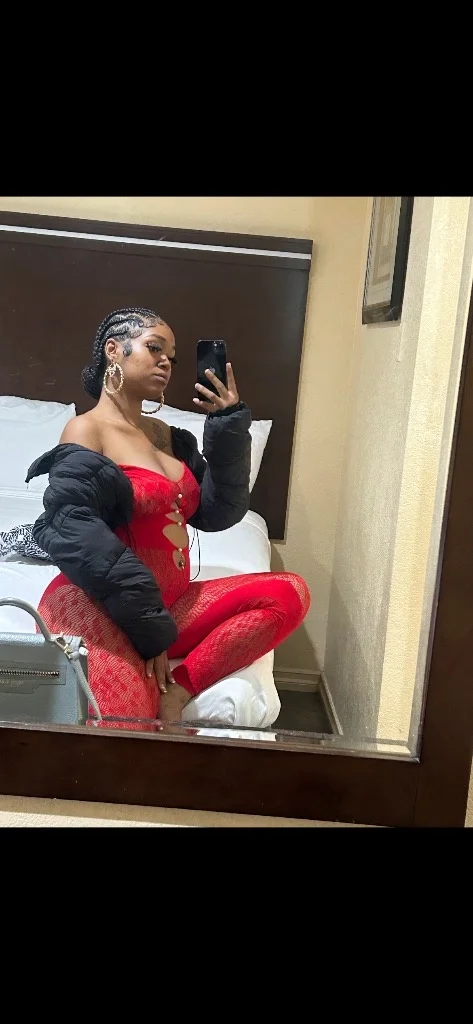 Welcome to my fantasy Land papi Best experience ever 5 treatment Classy