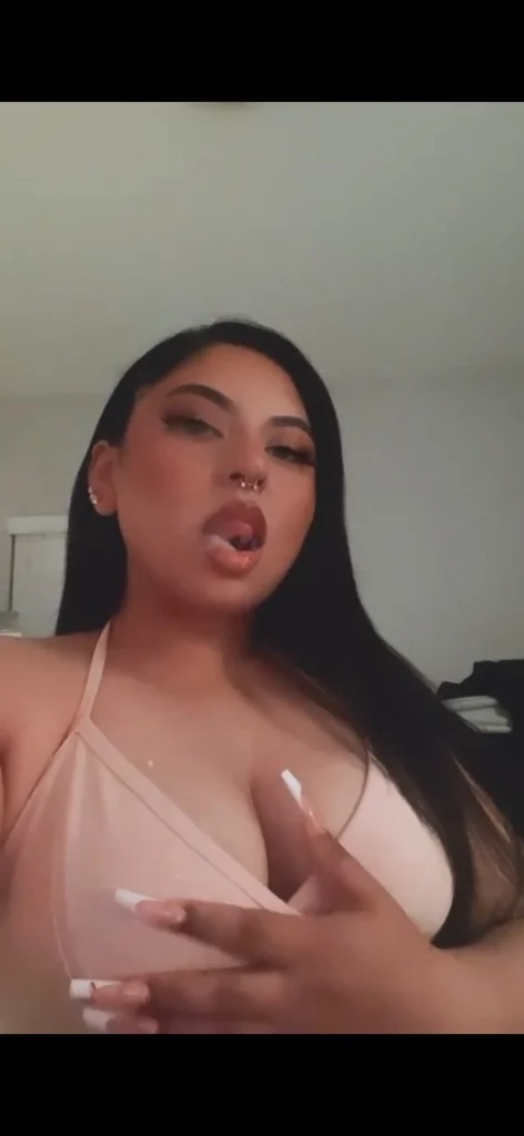 In Calls Fontana Sexy Latina Mami Ready to Meet in Inland Empire – Women Seeking Men photo 2