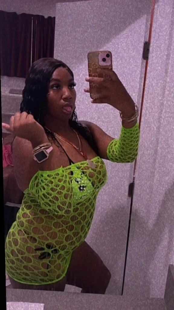 NEW GIRL IN TOWN CUM INTO MY CREAMY WET CASTLE AND MEET THE... in Inland Empire – Women Seeking Men photo 2