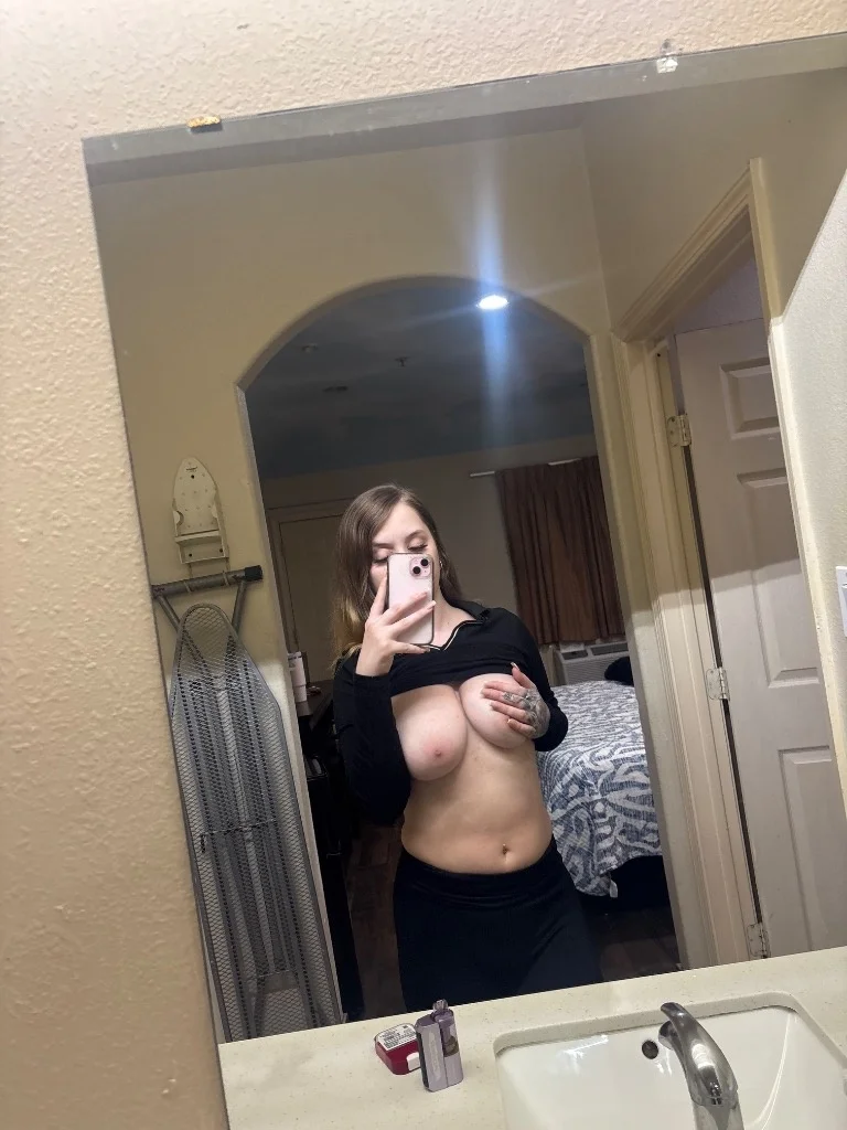 INCALL SAN BERNARDINOBIG TITTIE SNOW BUNNY WHO WANTS TO PLEA... in Inland Empire – Women Seeking Men photo 2